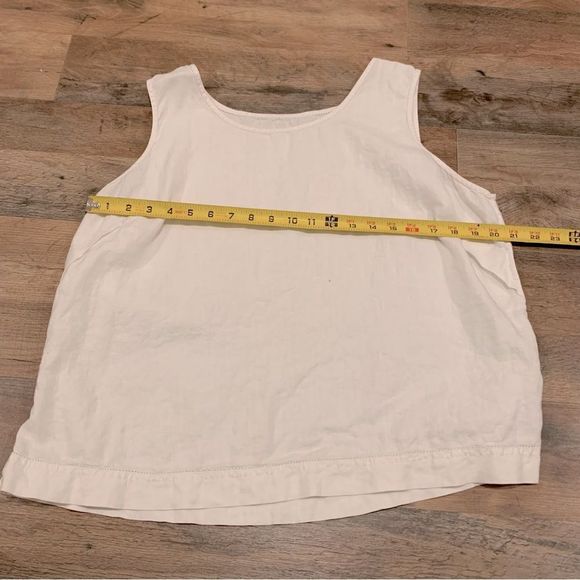 Women’s sleeveless blouse Size: M - Picture 3 of 4